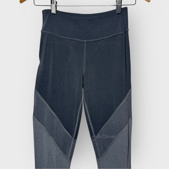 Beyond Yoga Space Dye Midi Leggings XS Black Gray High Waist Athleisure - Picture 4 of 6